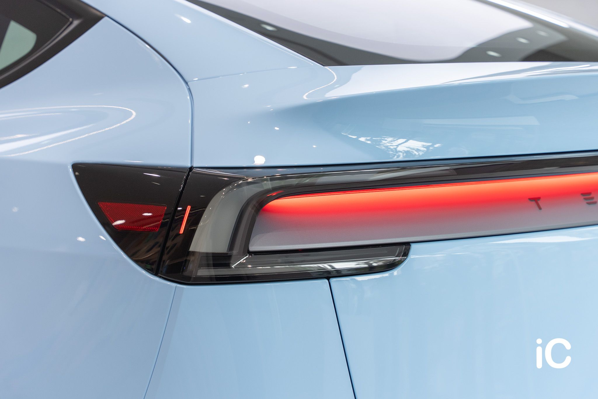 Tesla Model Y 轉色 PPF 施工作品