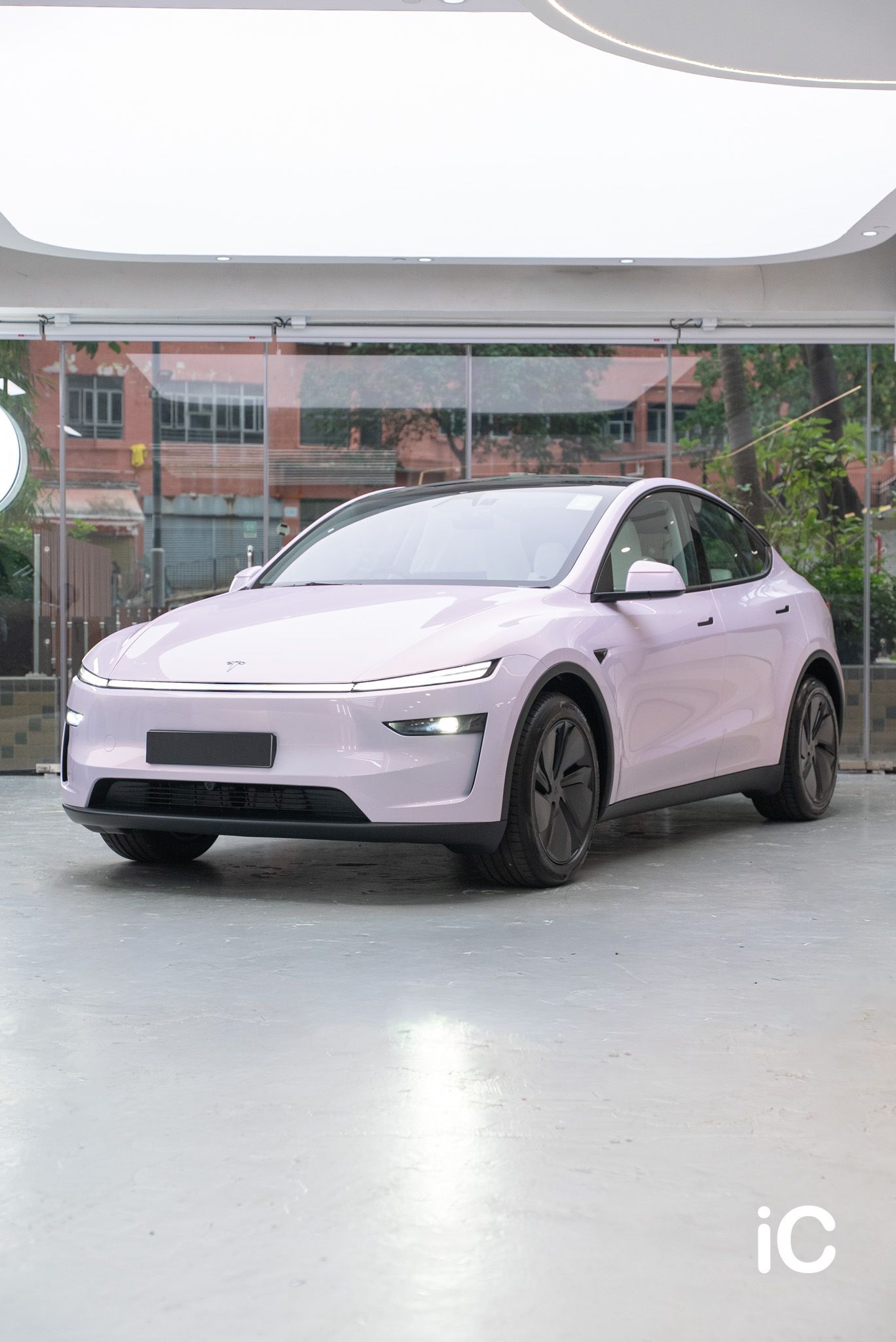Tesla Model Y 轉色 PPF 施工作品