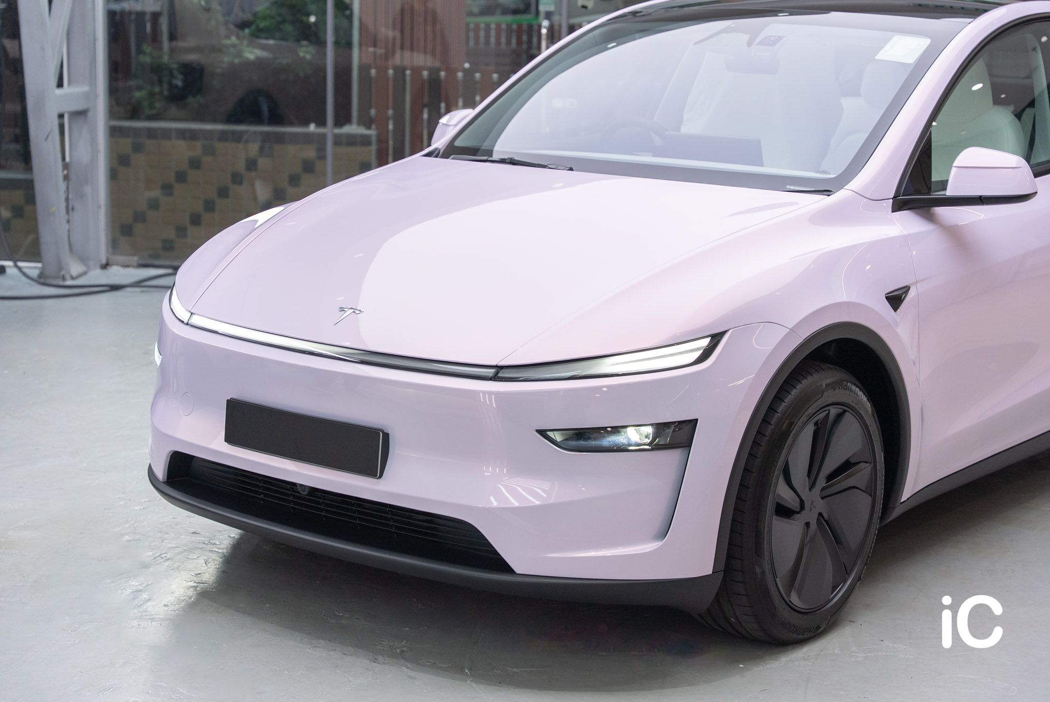 Tesla Model Y 轉色 PPF 施工作品