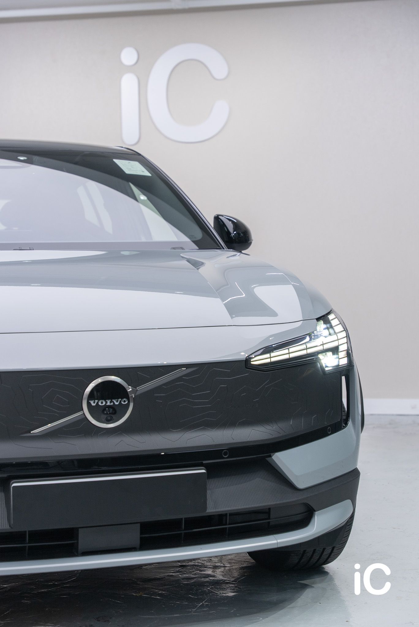 Volvo EX30 透明 PPF 施工作品