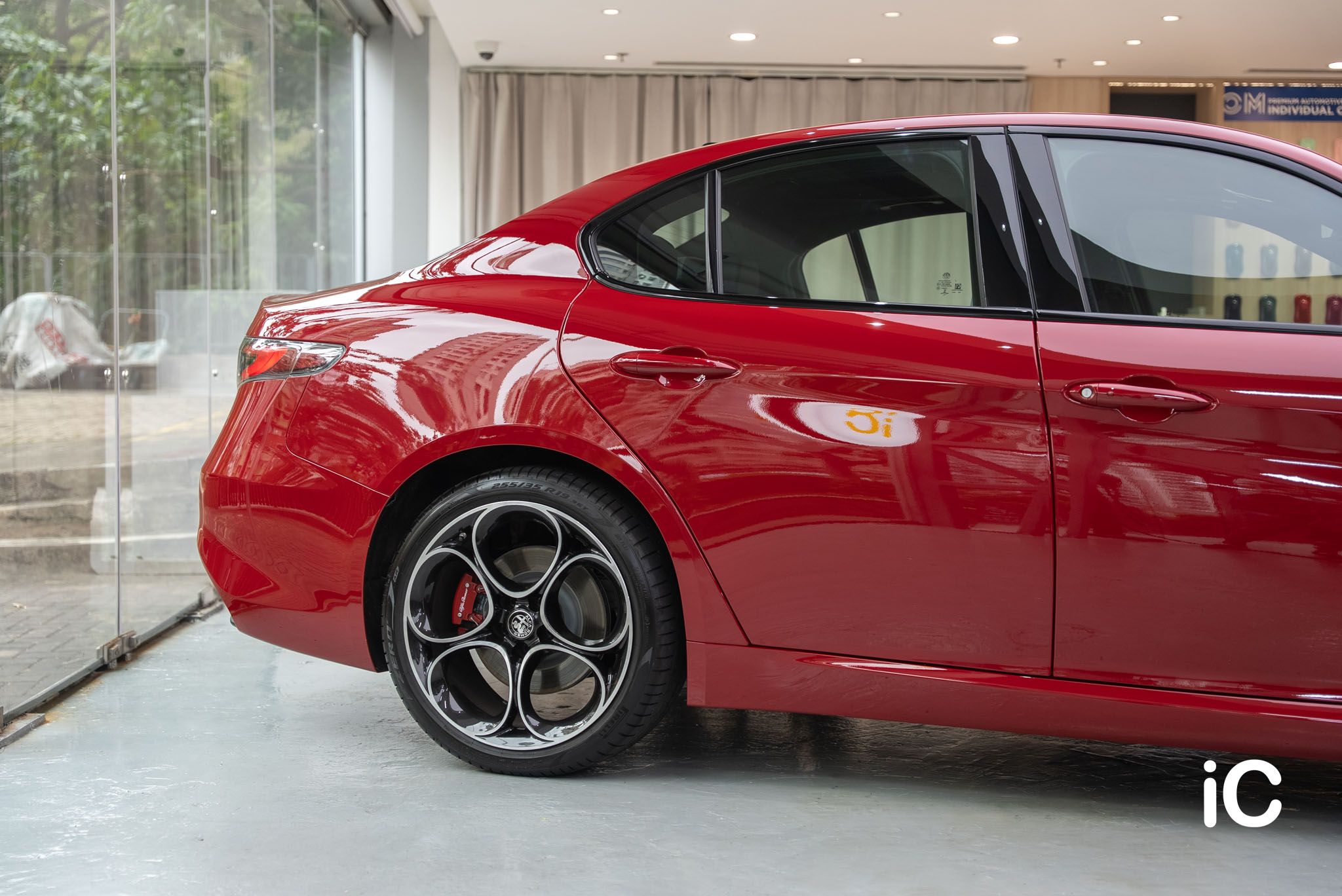 Alfa Romeo Giulia 透明 PPF 施工作品