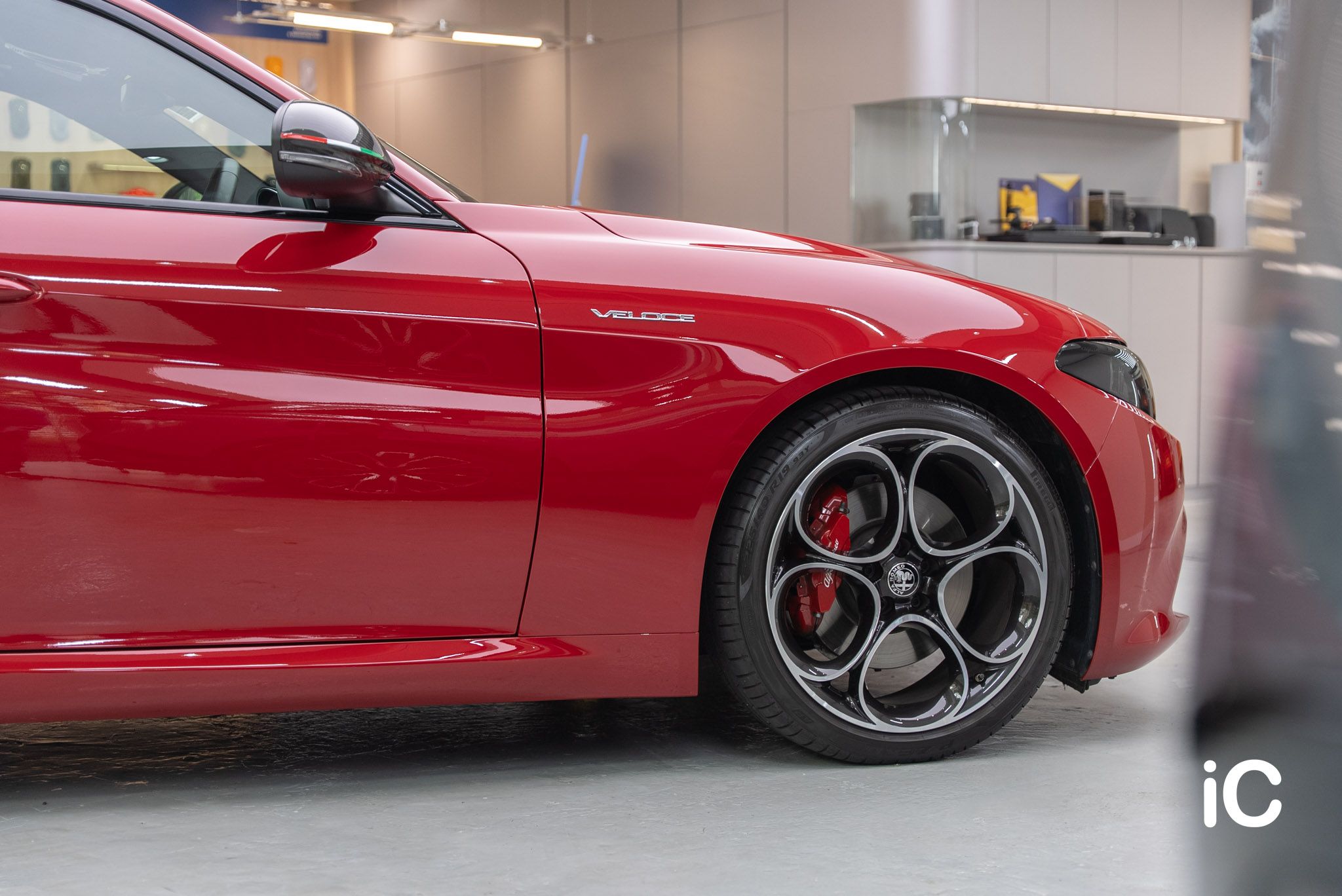Alfa Romeo Giulia 透明 PPF 施工作品