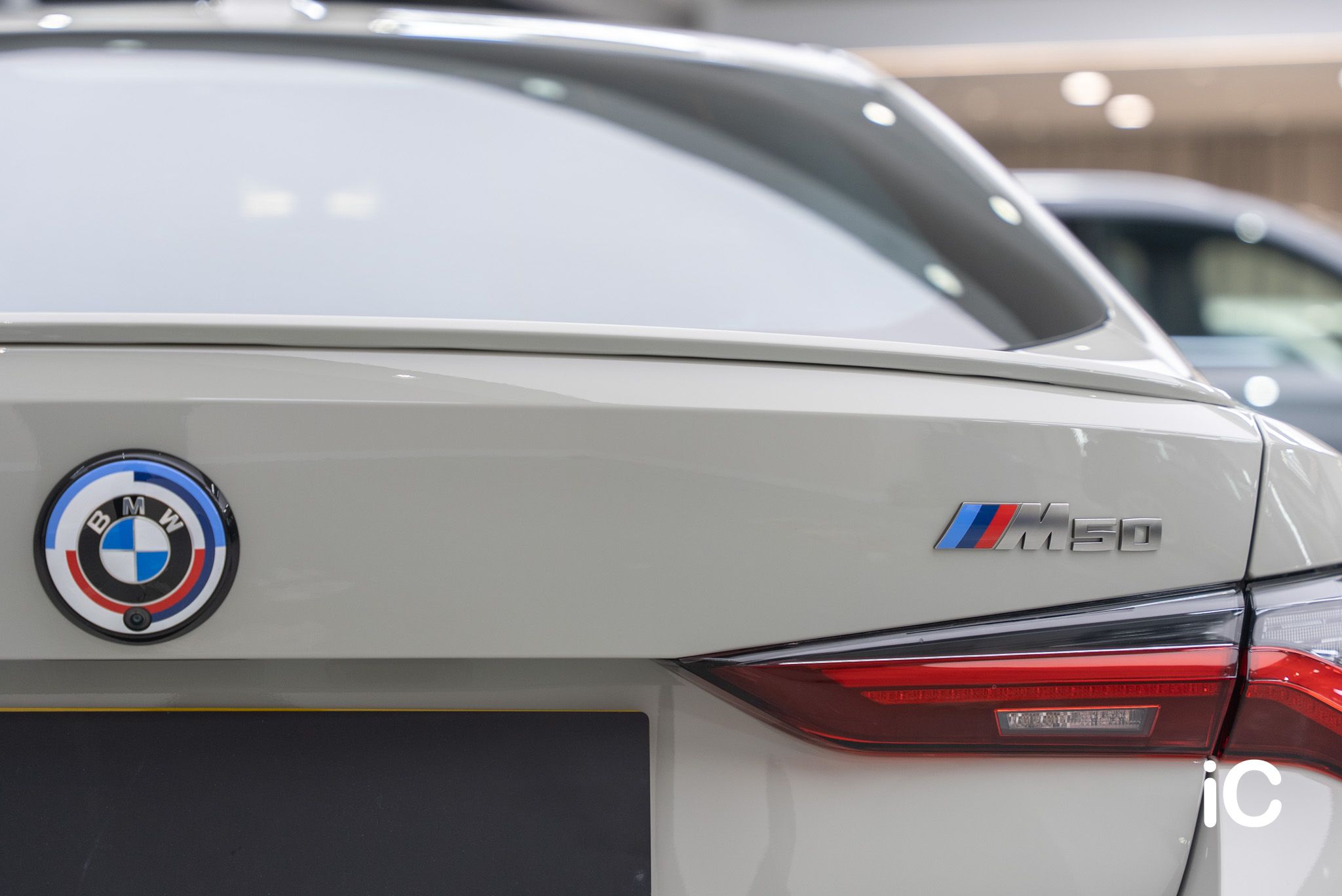 BMW i4 (M50) 轉色 PPF 施工作品