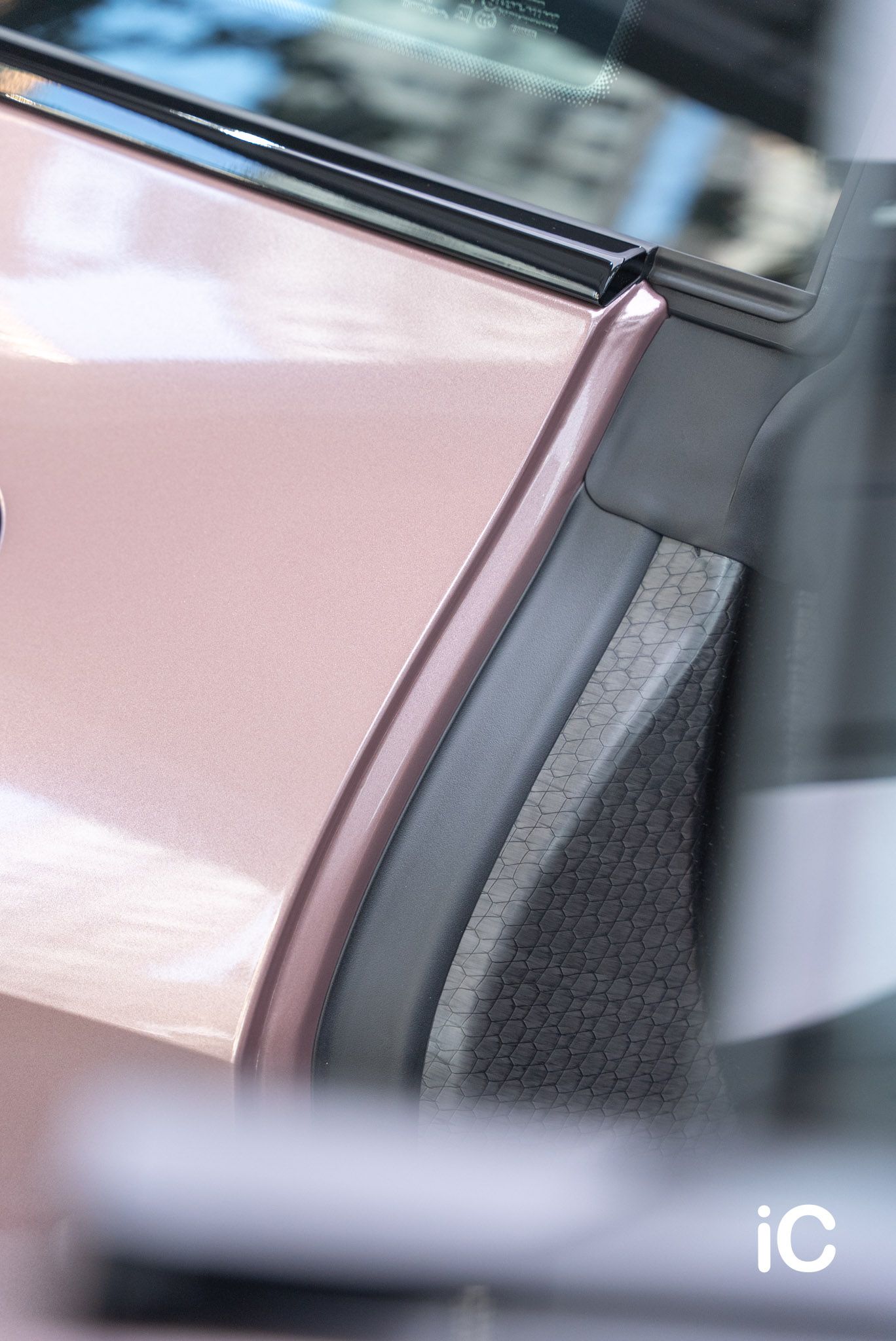 BMW iX 轉色 PPF 施工作品