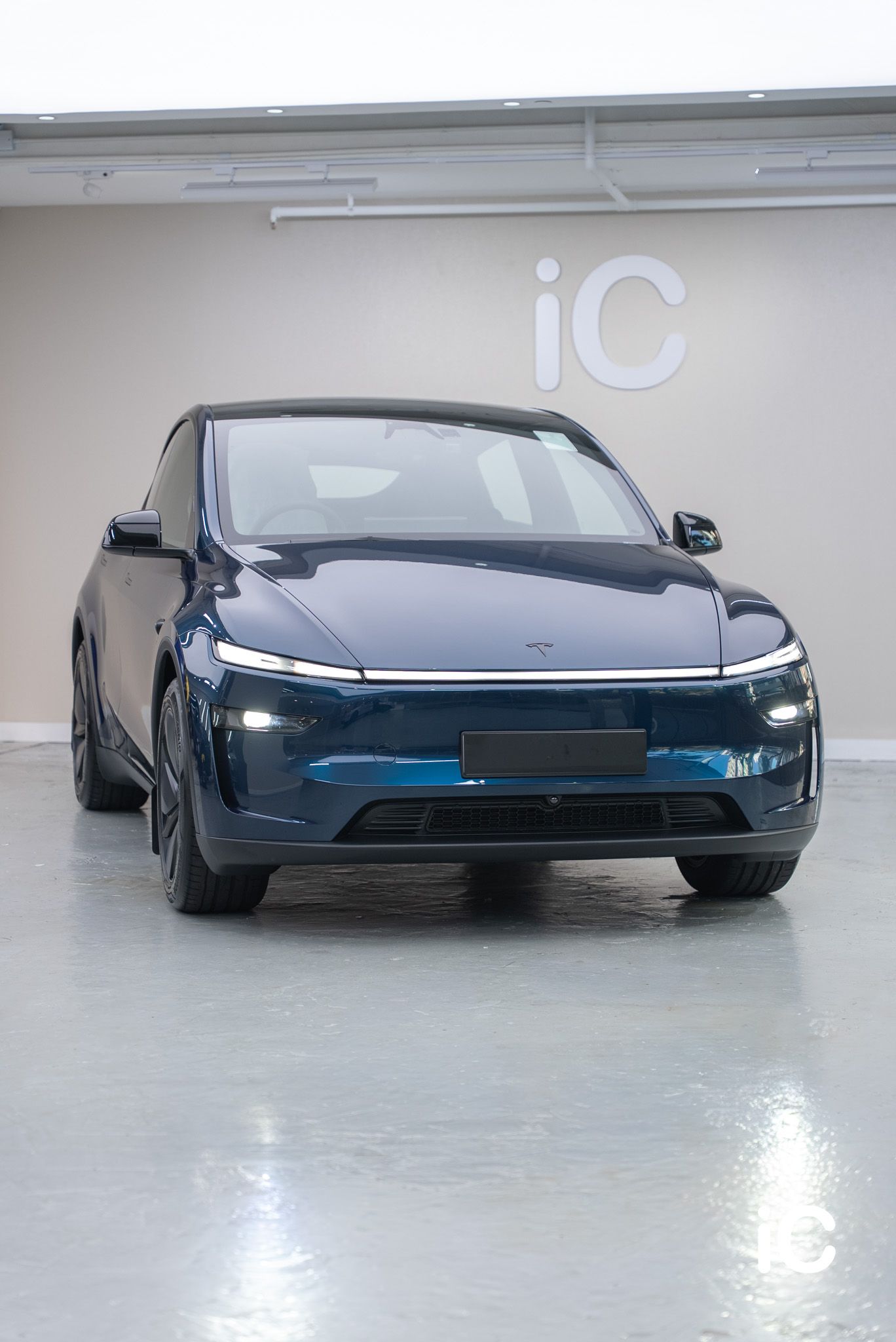 Tesla Model Y 轉色 PPF 施工作品