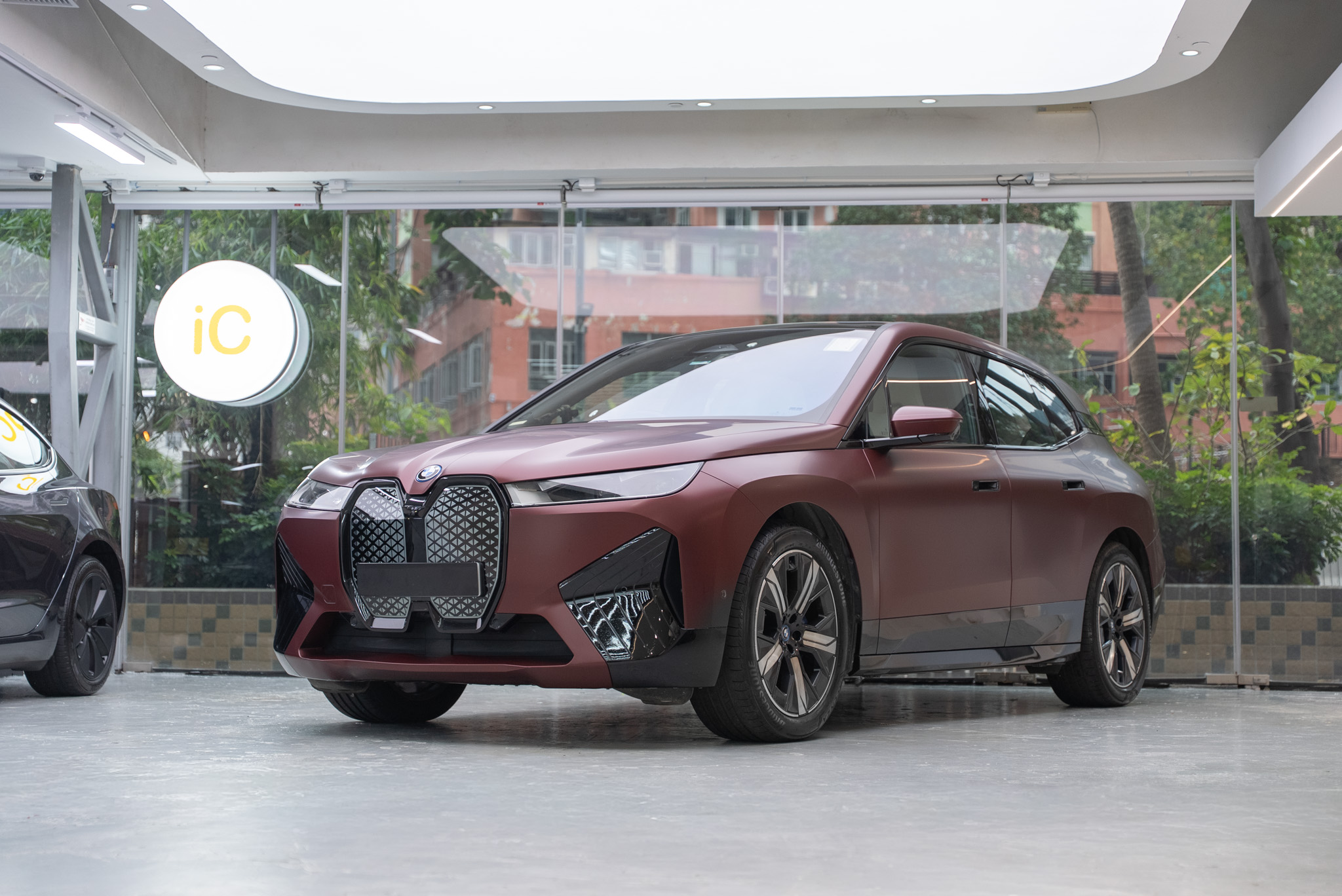 BMW iX 透明 PPF 施工作品