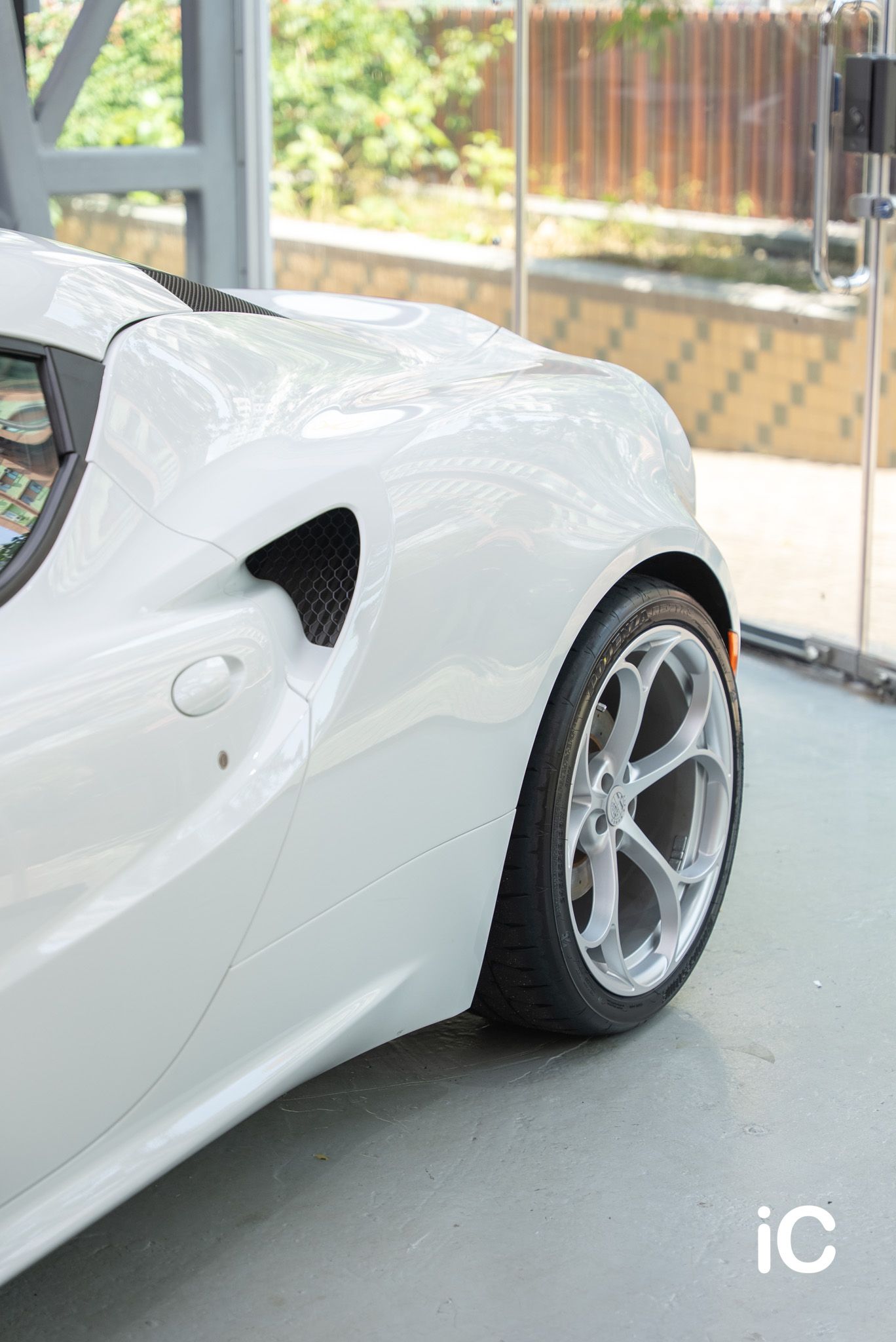 Alfa Romeo 4C 透明 PPF 施工作品