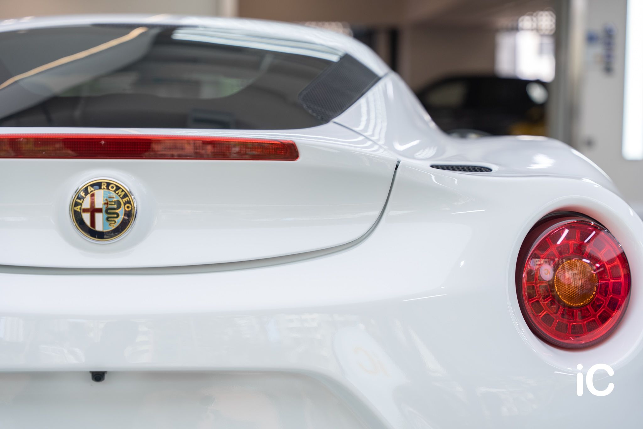 Alfa Romeo 4C 透明 PPF 施工作品