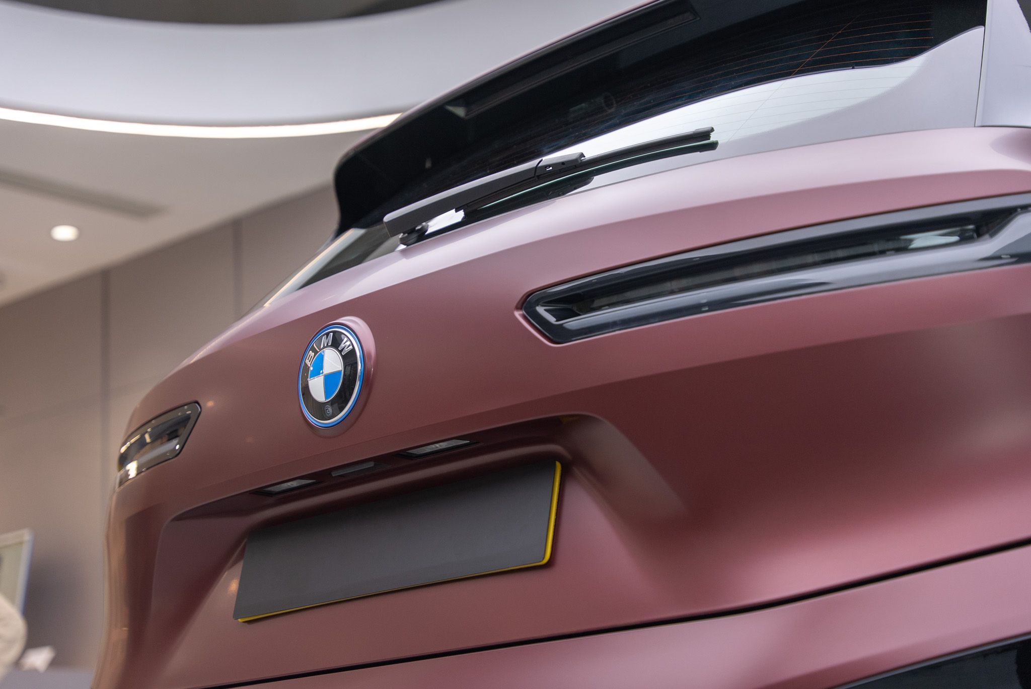 BMW iX 透明 PPF 施工作品