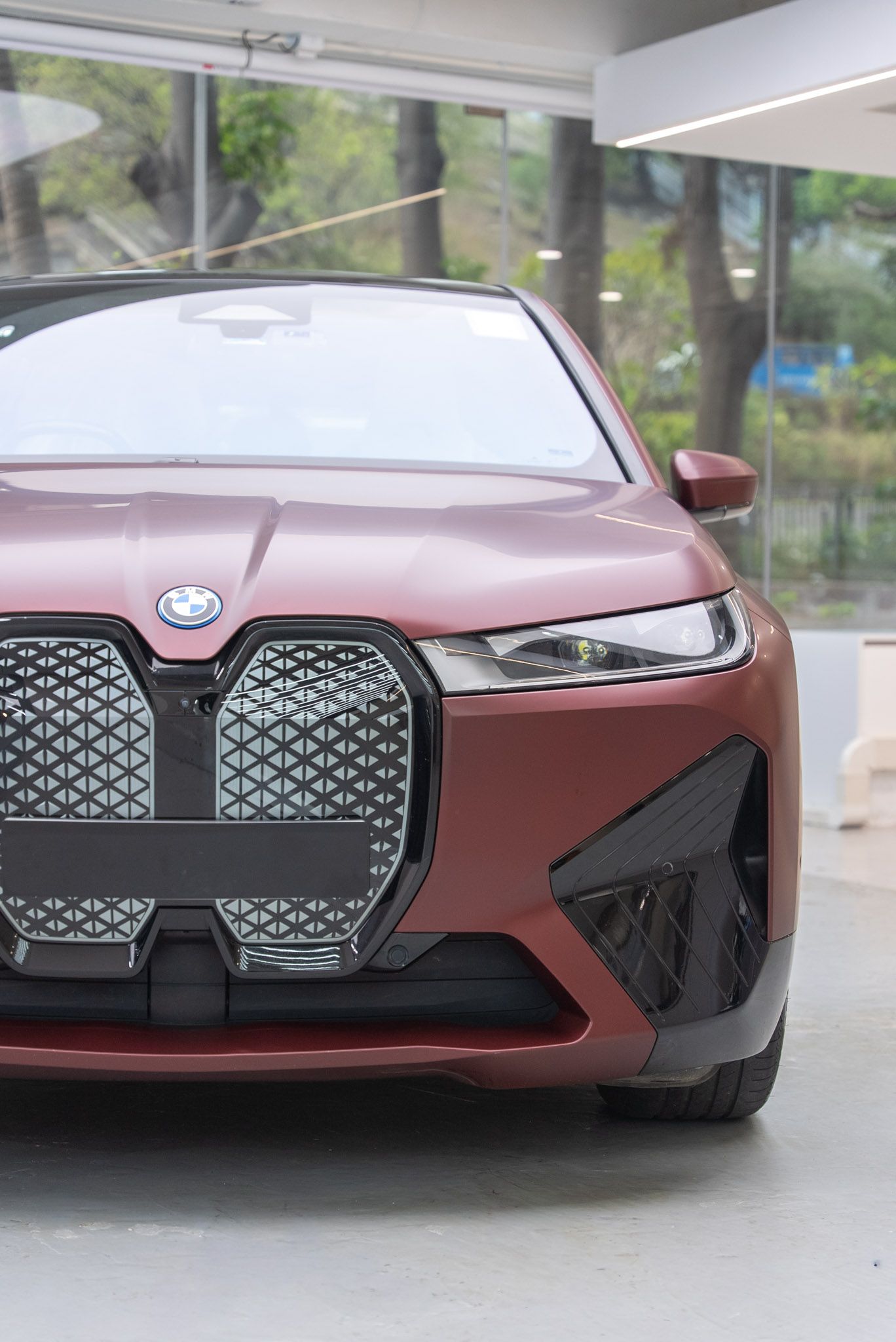 BMW iX 透明 PPF 施工作品
