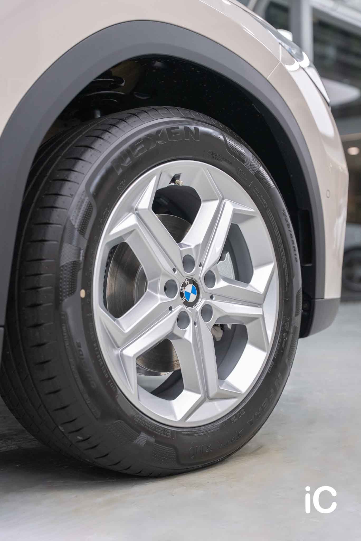 BMW iX2 透明 PPF 施工作品