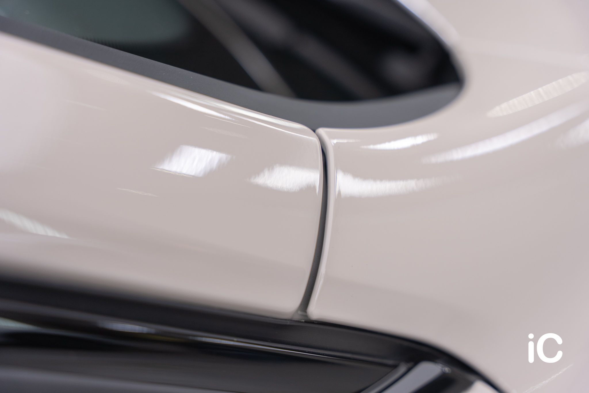 BMW iX2 透明 PPF 施工作品