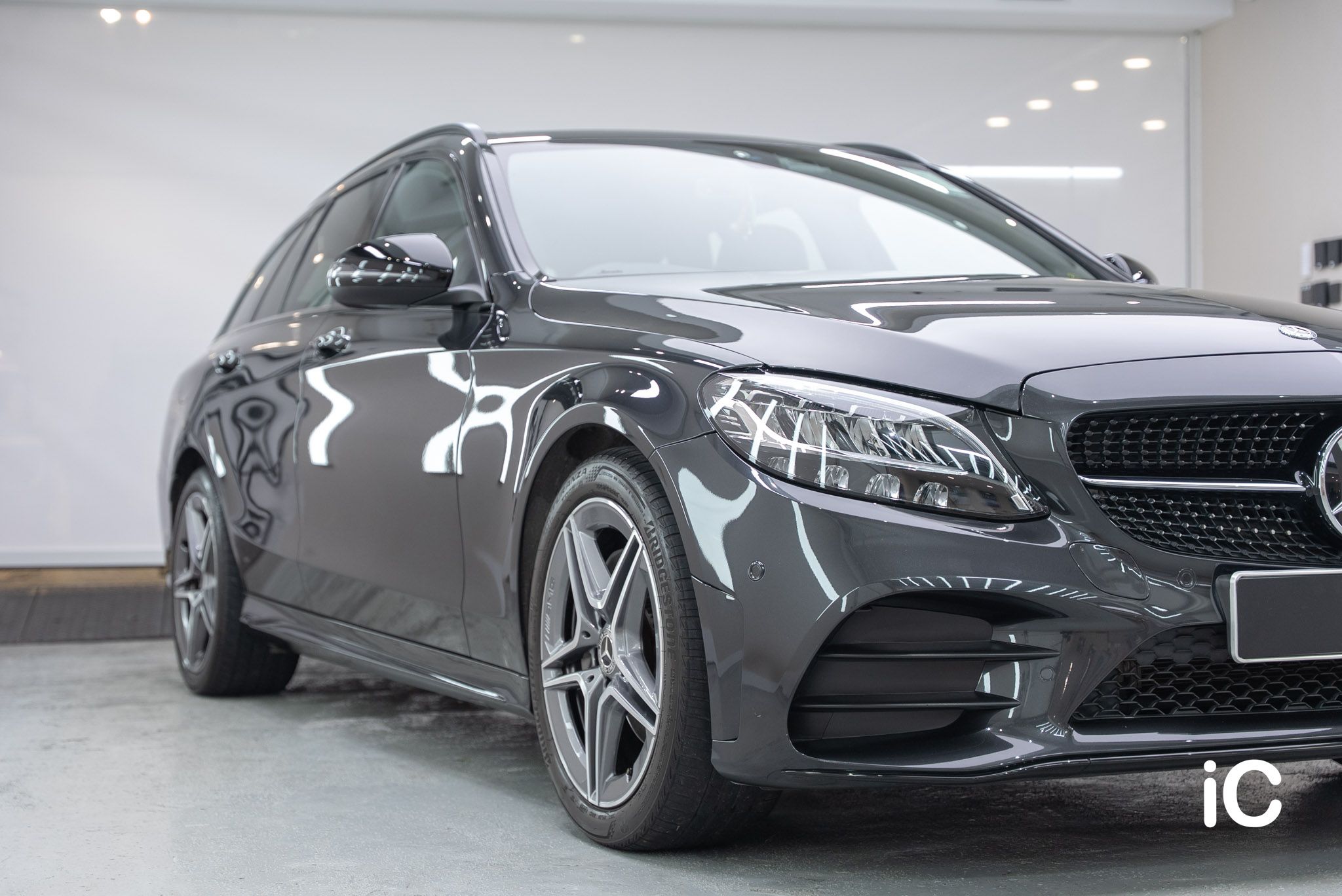 Mercedes-Benz C-Class 鍍膜 施工作品