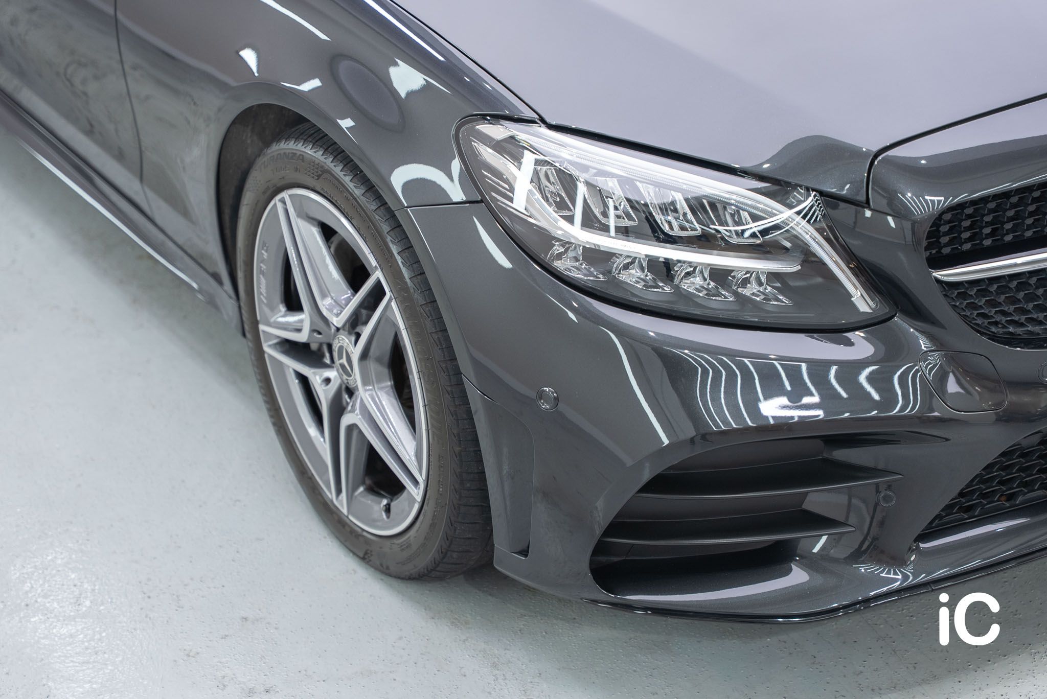 Mercedes-Benz C-Class 鍍膜 施工作品