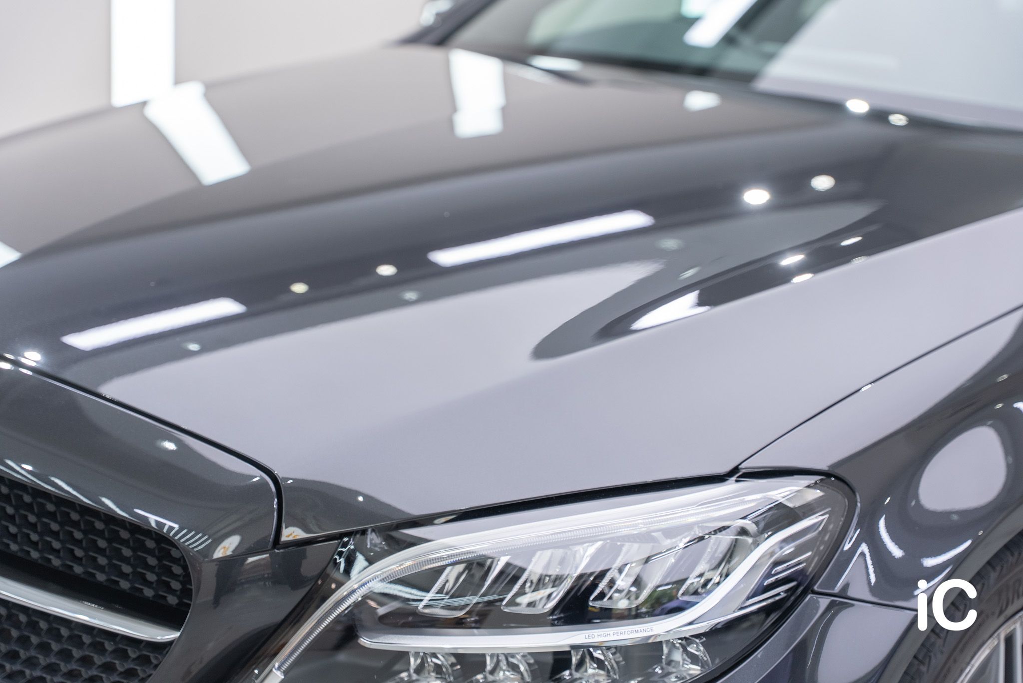 Mercedes-Benz C-Class 鍍膜 施工作品