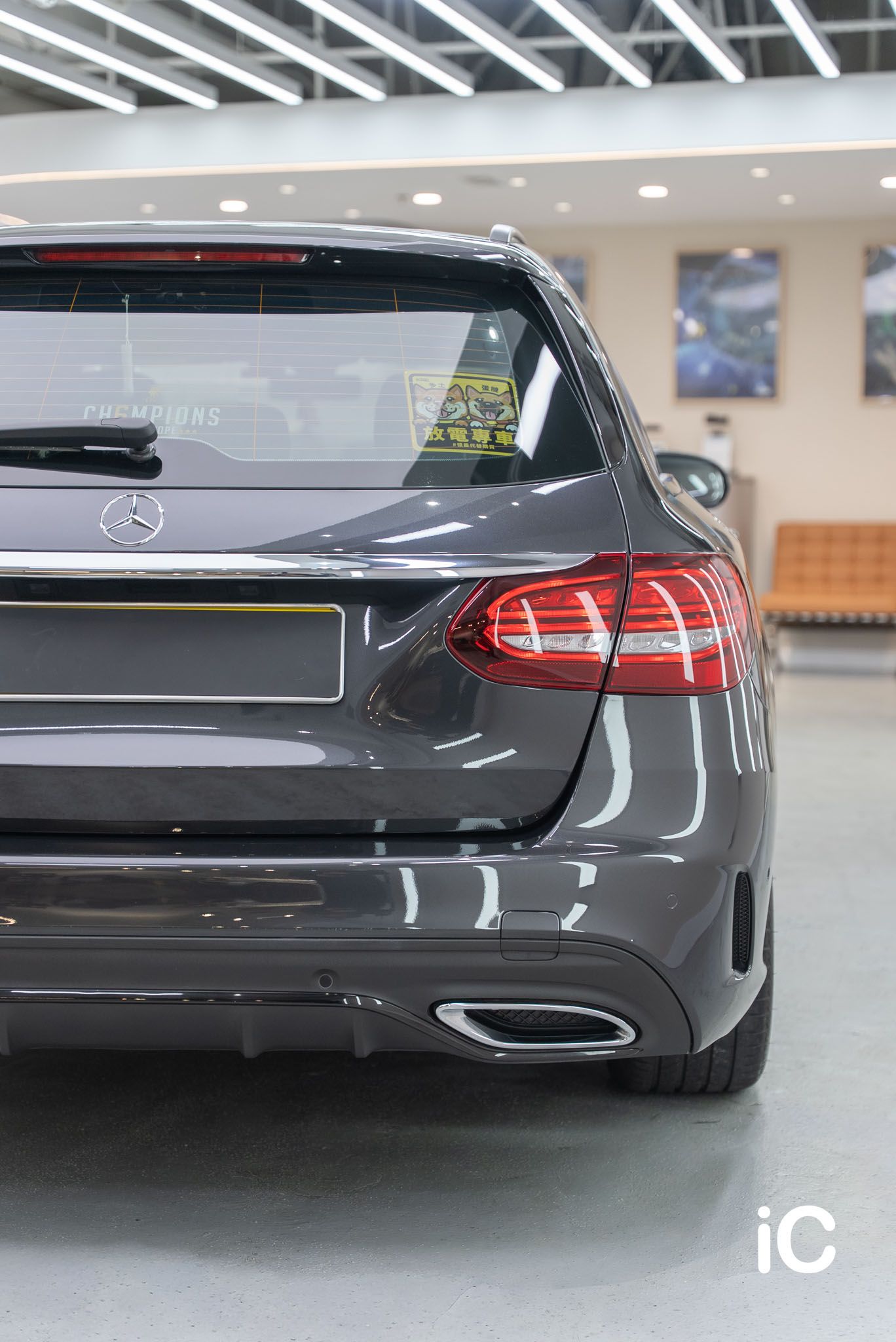 Mercedes-Benz C-Class 鍍膜 施工作品