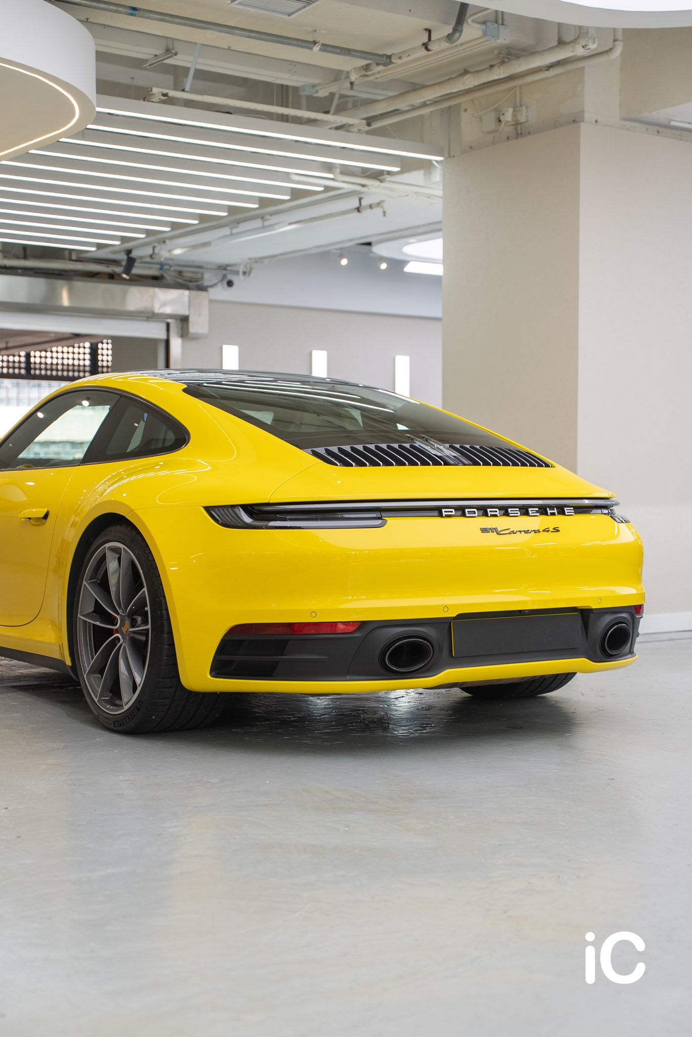 Porsche 911 透明 PPF 施工作品