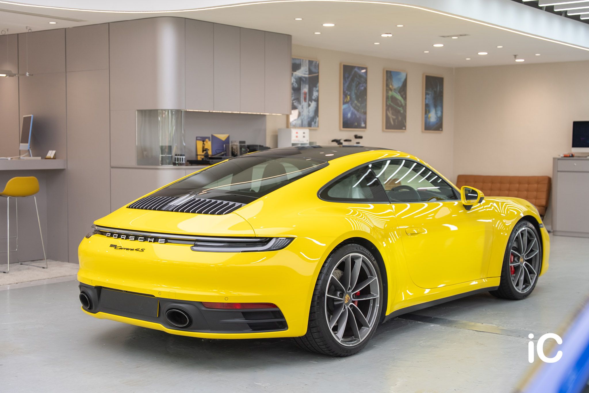 Porsche 911 透明 PPF 施工作品