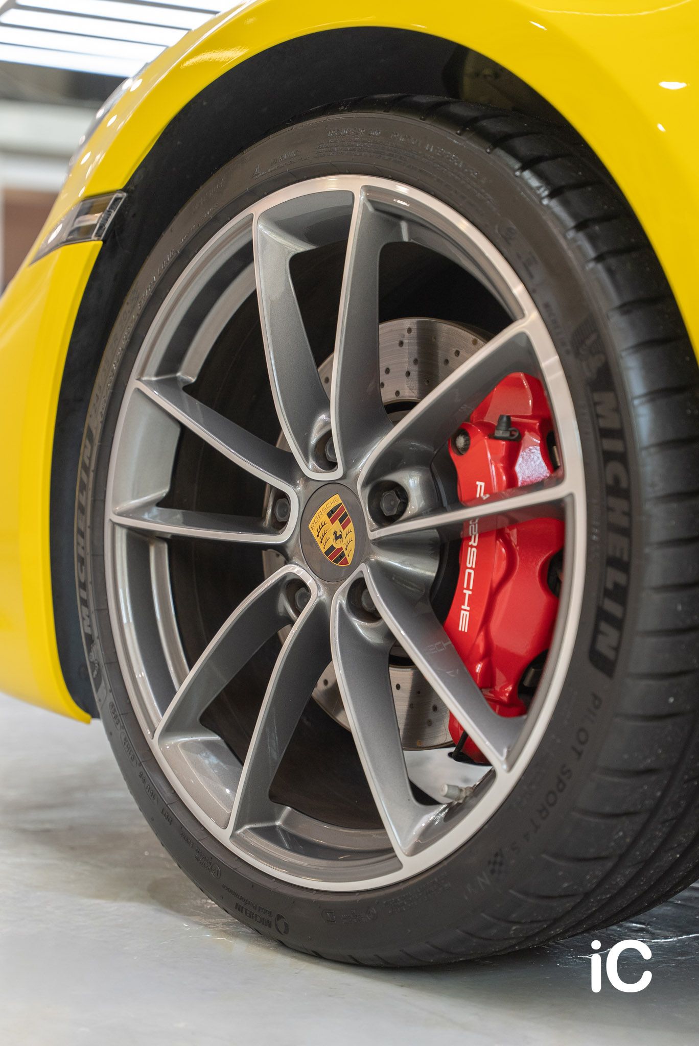 Porsche 911 透明 PPF 施工作品