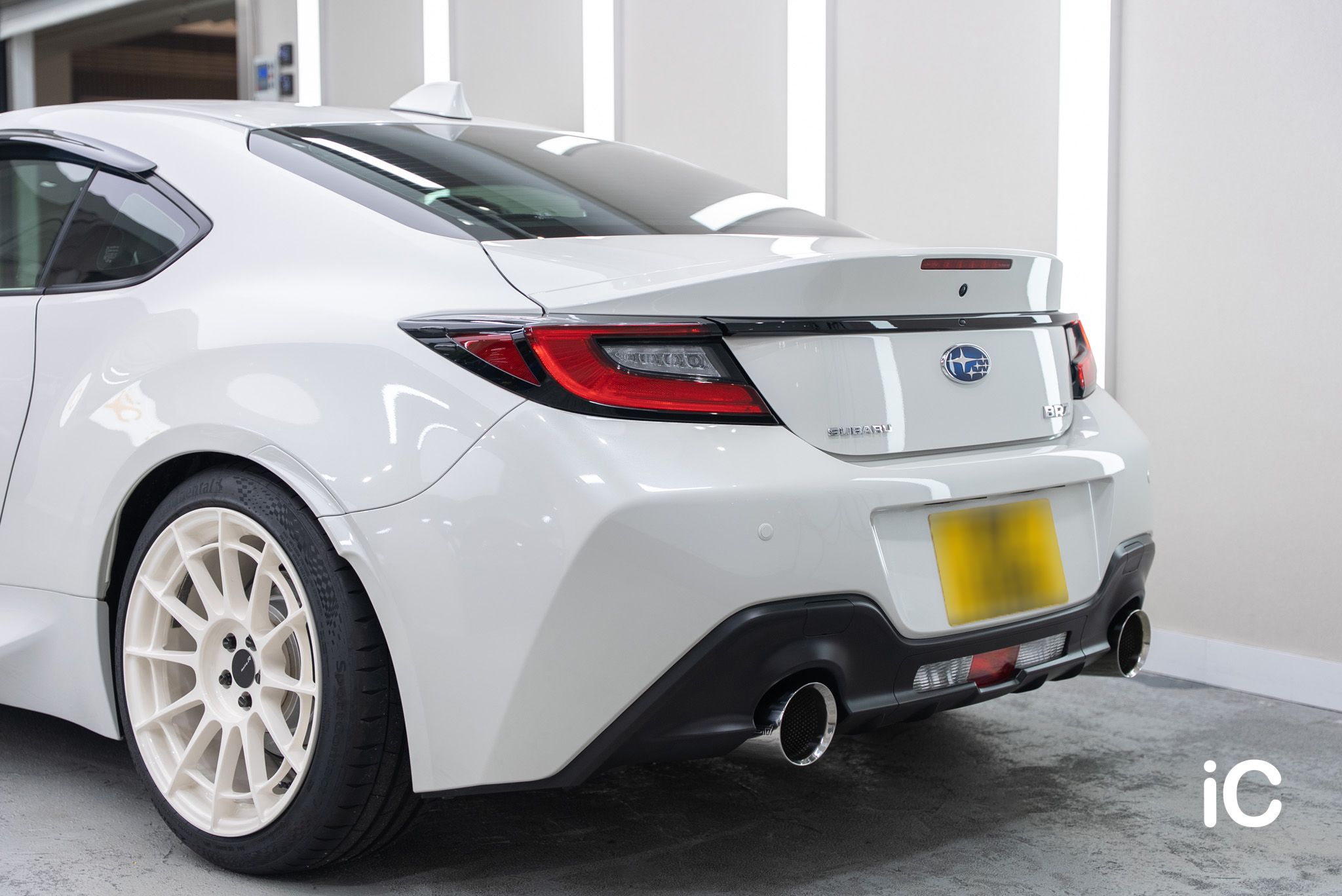 Subaru BRZ 鍍膜 施工作品