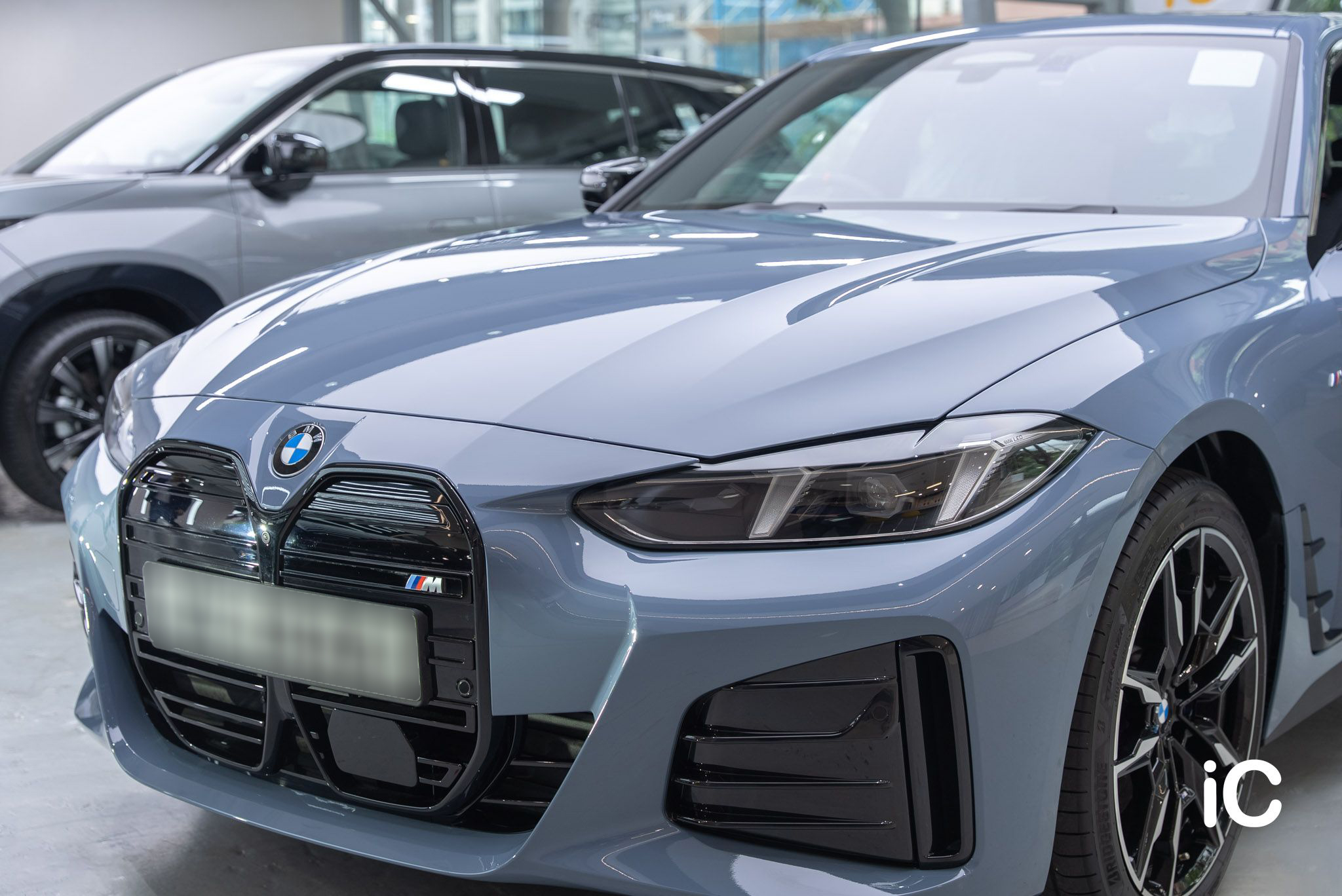 BMW i4 (M50) 轉色 PPF 施工作品