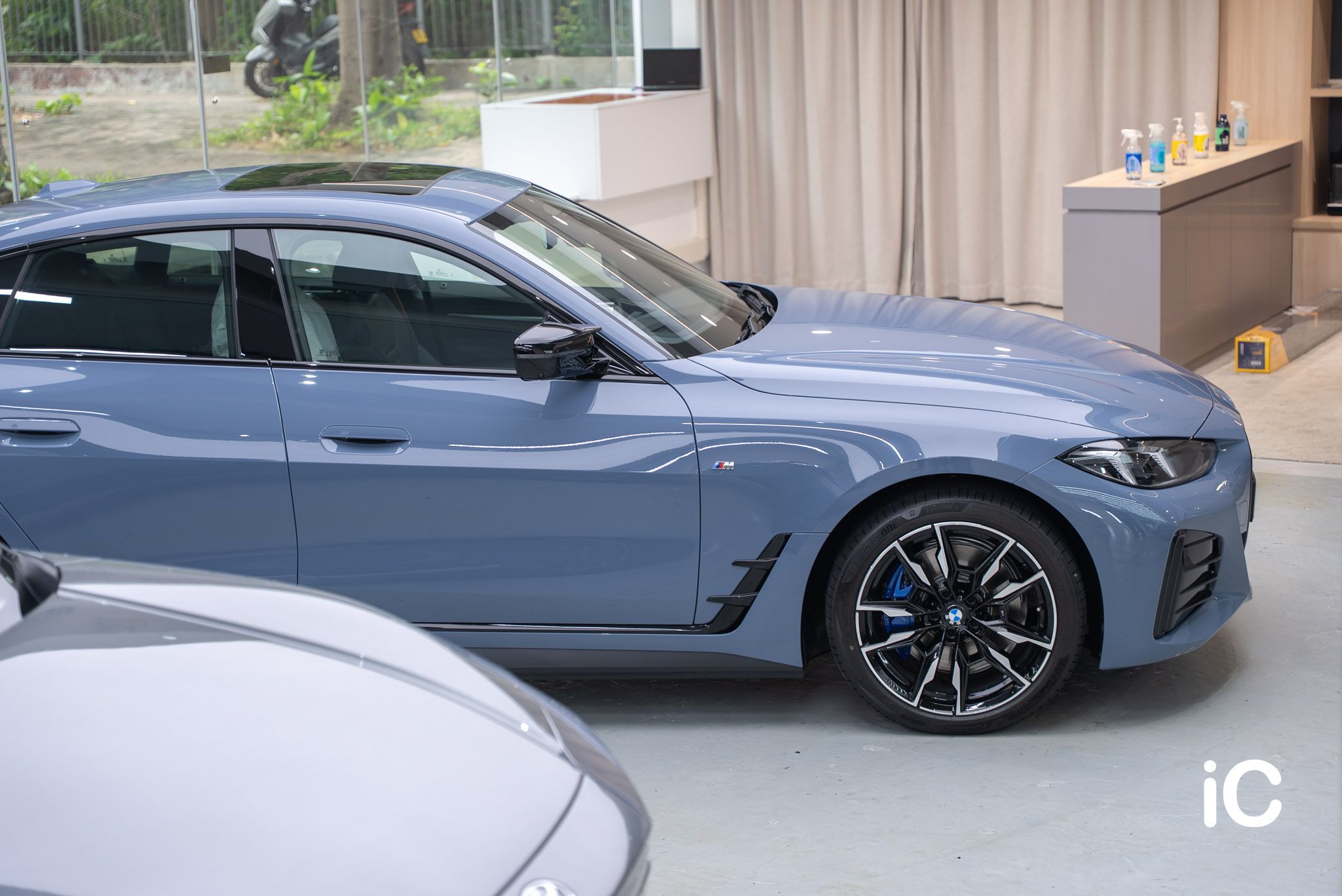 BMW i4 (M50) 轉色 PPF 施工作品