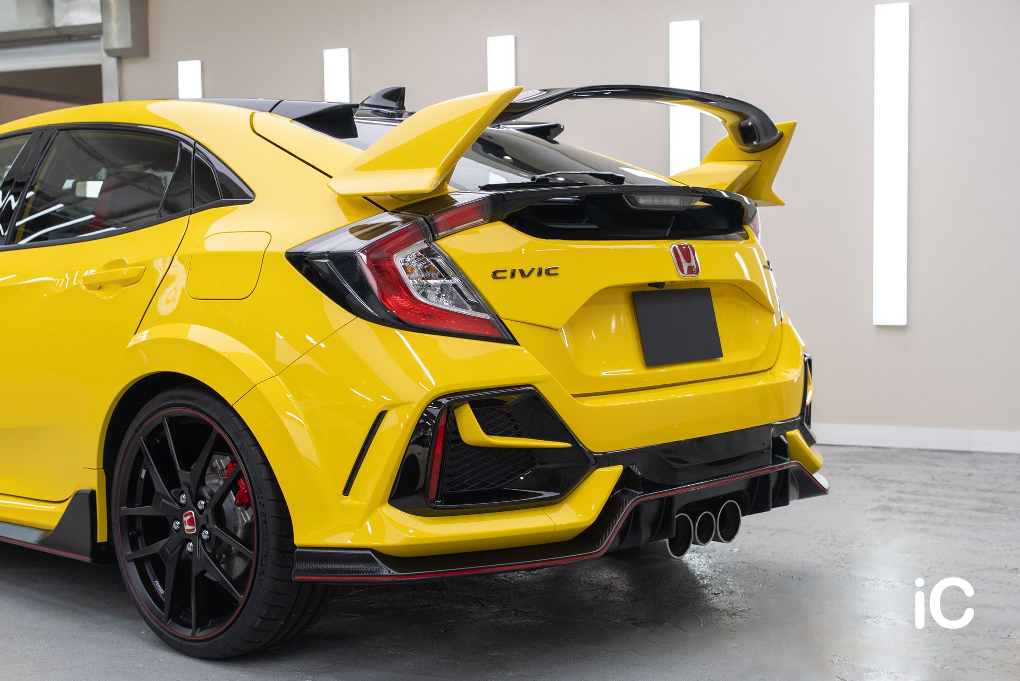 Honda Civic Type R FK2 / FK8 鍍膜 施工作品