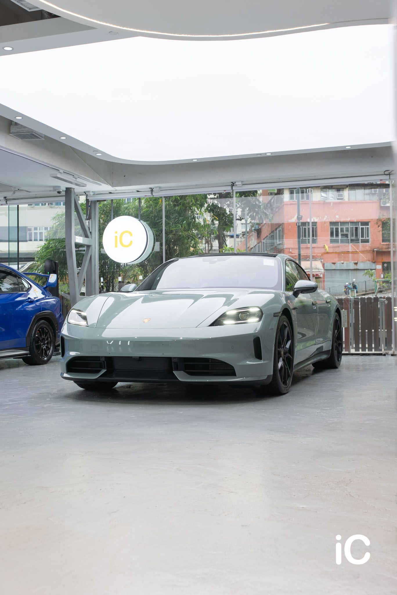 Porsche Taycan 透明 PPF 施工作品