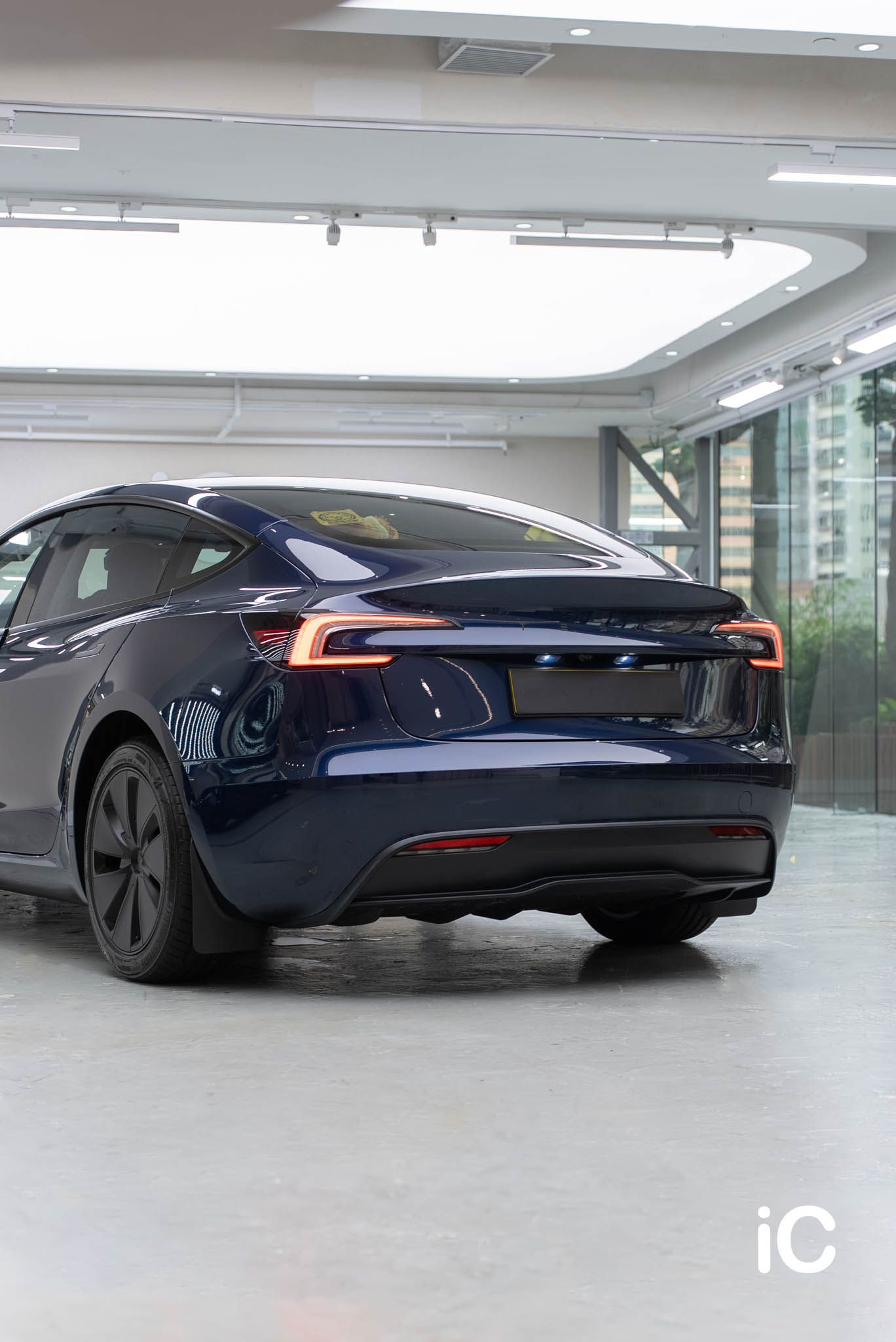 Tesla Model 3 透明 PPF 施工作品