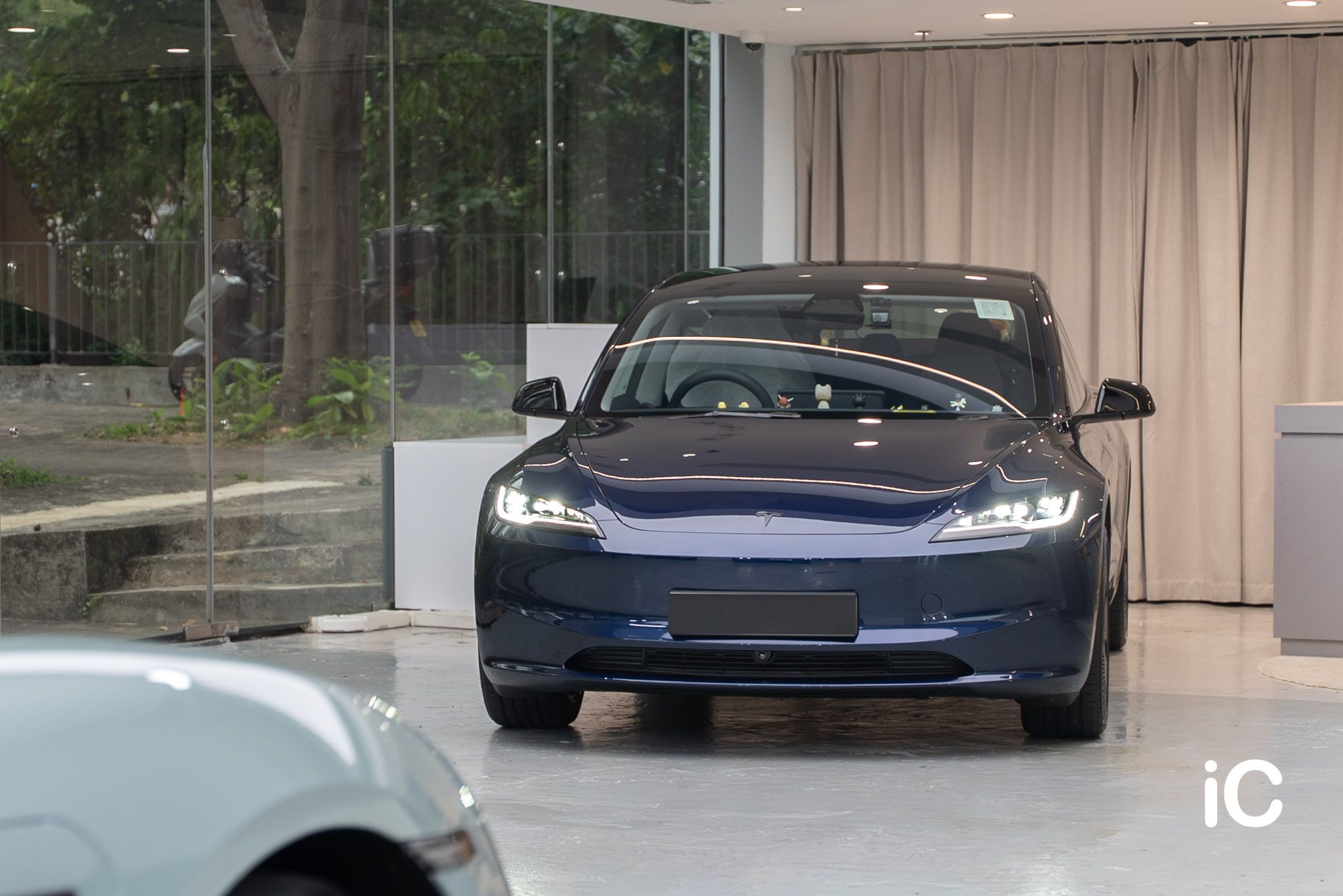 Tesla Model 3 透明 PPF 施工作品