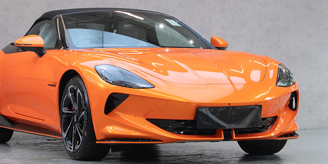 MG Cyberster Racing Orange