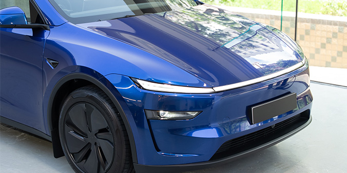 Tesla Model Y Gentian Blue